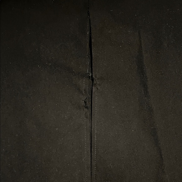 Elegant Black Midi Dress - Picture 5 of 6